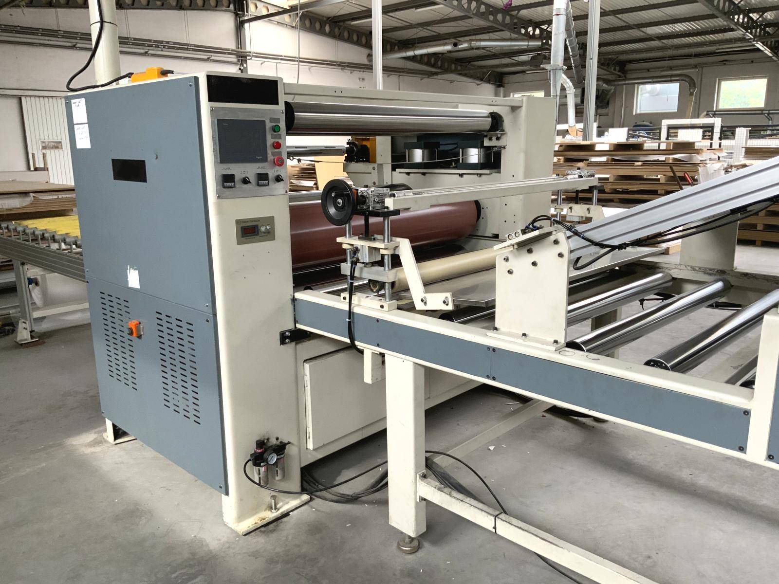Laminating line GUANGZHOU HESSAN WOODWORKING HY-PUR-1400 Laminating line GUANGZHOU HESSAN WOODWORKING HY-PUR-1400 - Thumbnail 3