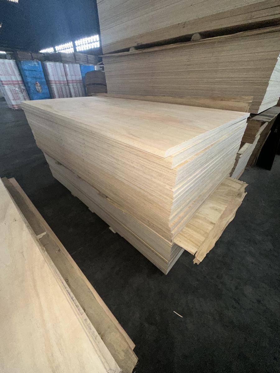 Complete plywood production line CREMONA , Colombo, Pagnoni Complete plywood production line CREMONA , Colombo, Pagnoni - Thumbnail 55