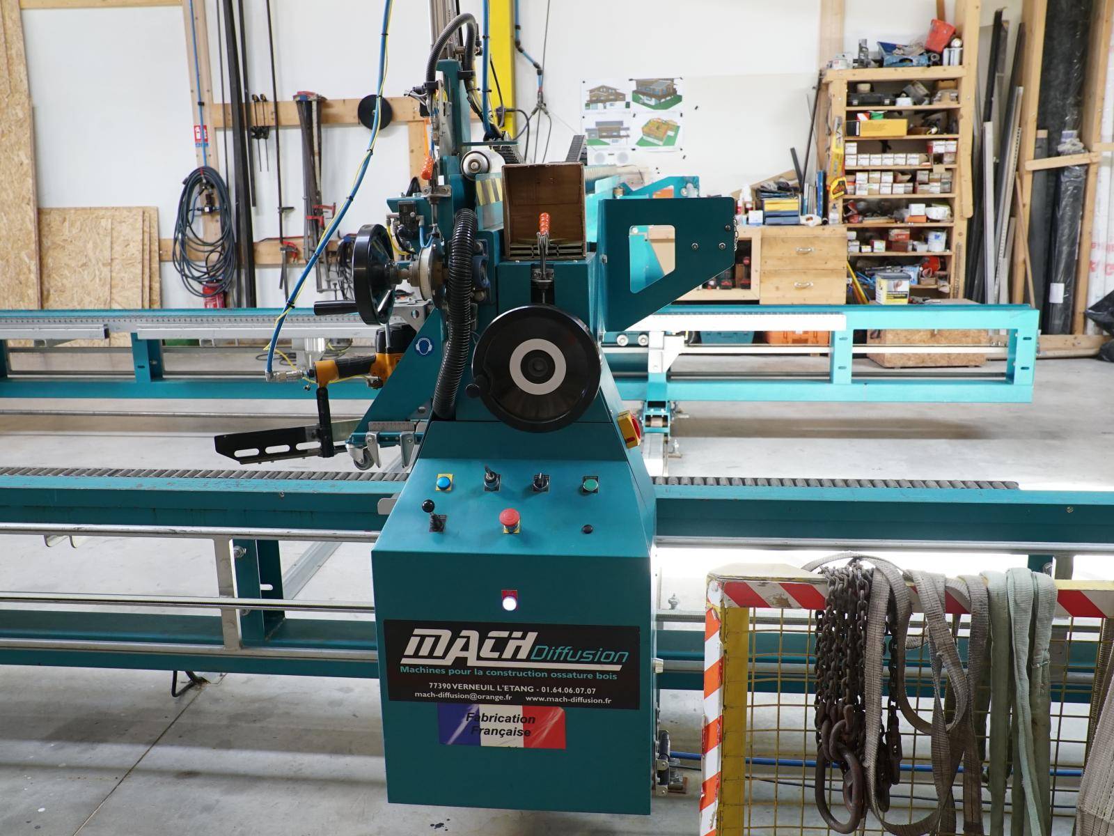 Nailing gantry MACH DIFFUSION M4