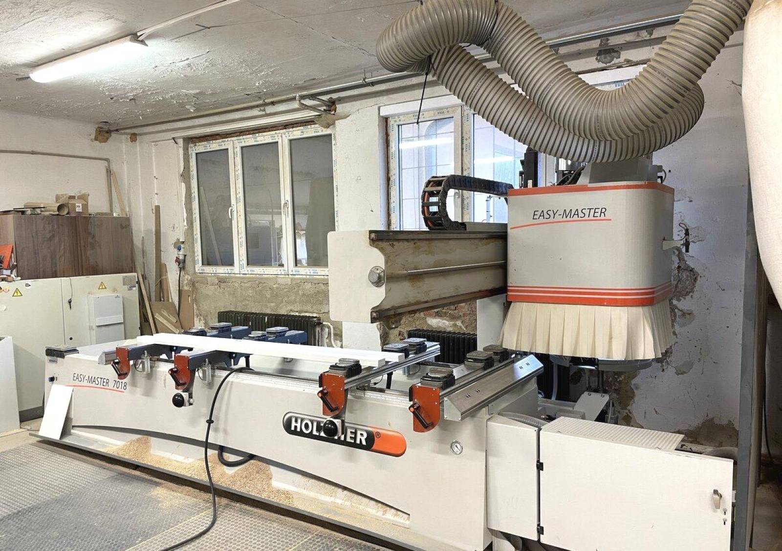 HOLZ-HER CNC machining centre EASY-MASTER 7018 / 250 buy second-hand