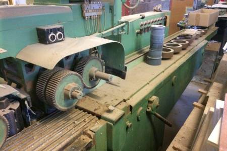 Moulder HARBS Moulder HARBS - Image 1