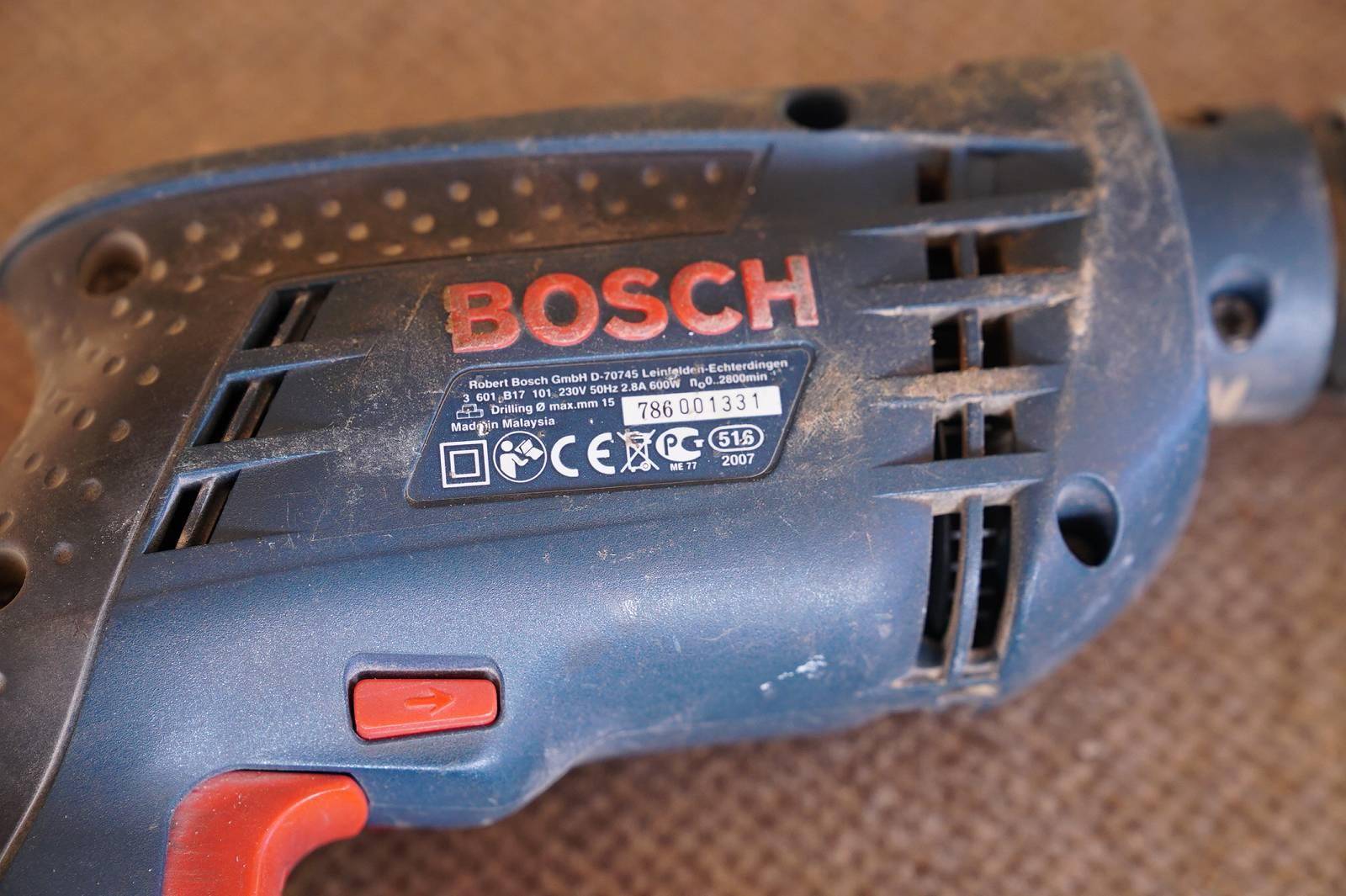 Артикулы бош. Bosch GMBH D-70745 шуруповерт. Bosch 70745 дрель. Robert Bosch GMBH d70745 дрель. Bosch GMBH D 70745 запчасти.