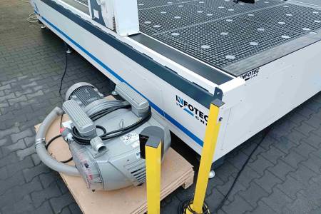 CNC router INFOTEC PRO 3121 CNC router INFOTEC PRO 3121 - Thumbnail 8