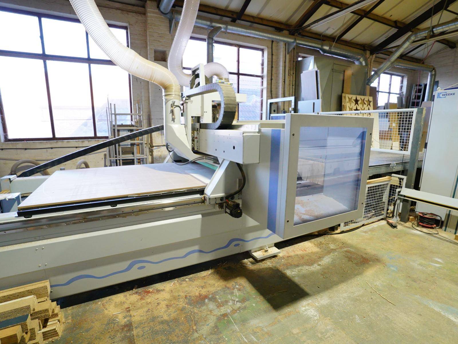 WEEKE CNC machining centre BHP 100 /VANTAGE 510 buy second-hand