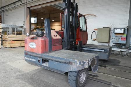 Sideloader COMBILIFT C6000SL Sideloader COMBILIFT C6000SL - Image 1