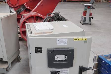 KUKA KR 150 L 120/2E KUKA KR 150 L 120/2E - Thumbnail 3