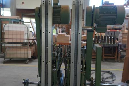 Fitting drilling and insertion machine HOLZMA Pfluka HBM 26/3F Fitting drilling and insertion machine HOLZMA Pfluka HBM 26/3F - Thumbnail 10
