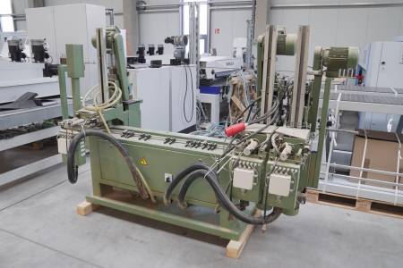 Fitting drilling and insertion machine HOLZMA Pfluka HBM 26/3F Fitting drilling and insertion machine HOLZMA Pfluka HBM 26/3F - Thumbnail 2