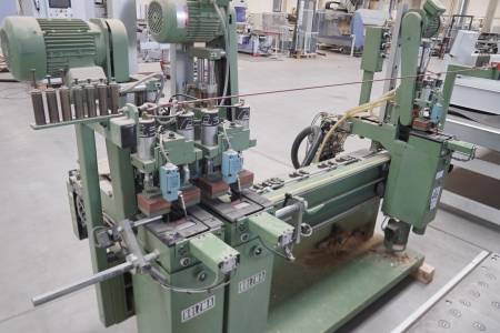 Fitting drilling and insertion machine HOLZMA Pfluka HBM 26/3F Fitting drilling and insertion machine HOLZMA Pfluka HBM 26/3F - Image 1