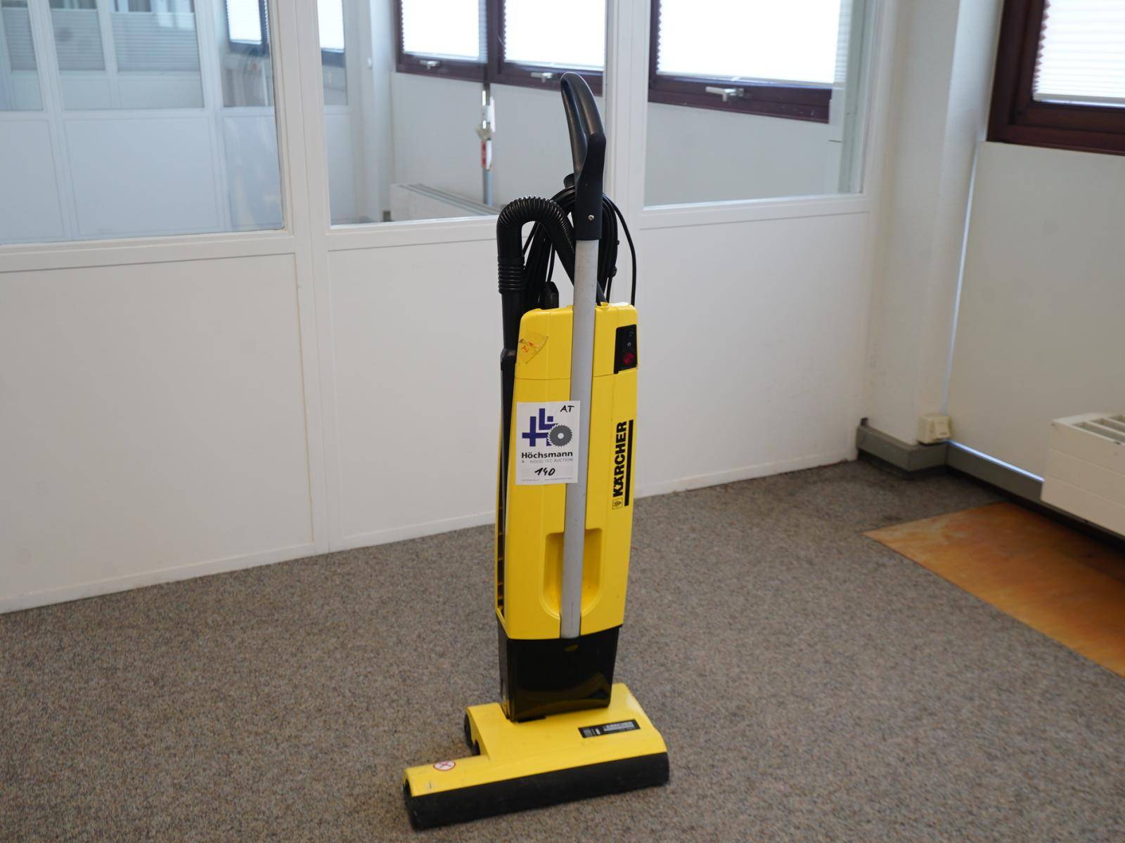 Industrial vacuum cleaner KÄRCHER CV 46/2 - Image 1