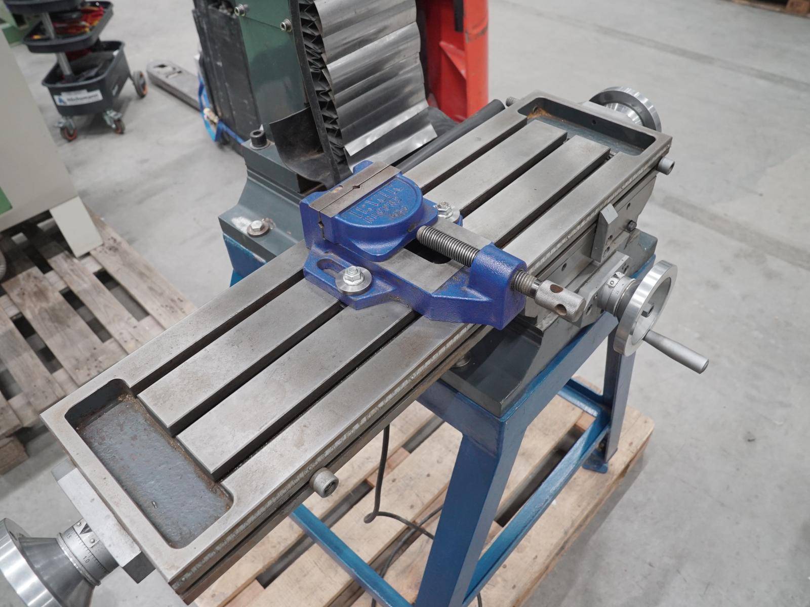 Auction OPTIMUM Drilling / milling machine BF 30 VARIO