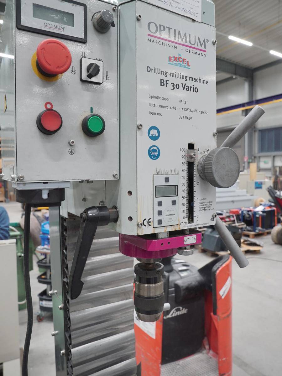 Auction OPTIMUM Drilling / milling machine BF 30 VARIO