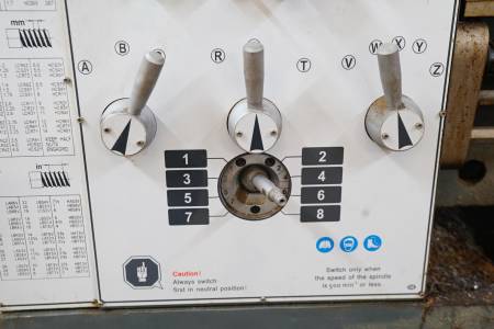 Guide and traction spindle lathe OPTIMUM Lathe D420x1000DPA Guide and traction spindle lathe OPTIMUM Lathe D420x1000DPA - Thumbnail 14