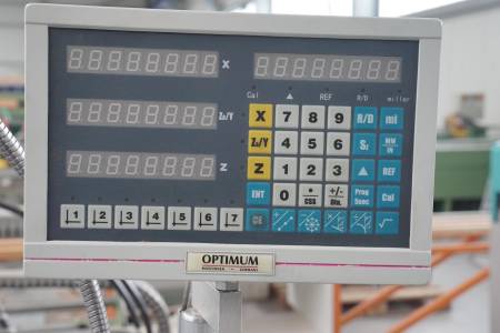 Guide and traction spindle lathe OPTIMUM Lathe D420x1000DPA Guide and traction spindle lathe OPTIMUM Lathe D420x1000DPA - Thumbnail 4