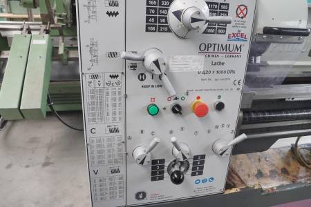 Guide and traction spindle lathe OPTIMUM Lathe D420x1000DPA Guide and traction spindle lathe OPTIMUM Lathe D420x1000DPA - Thumbnail 5