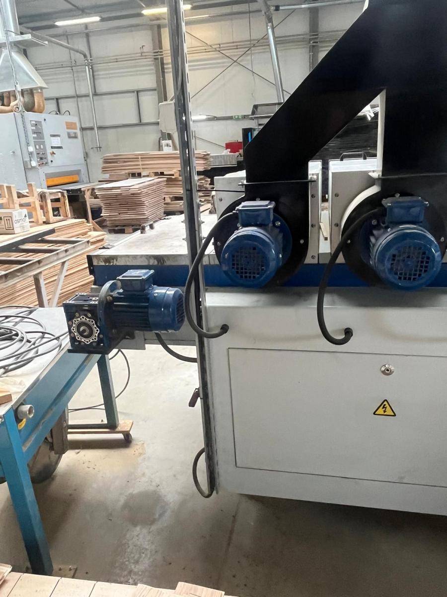 Oil application line SOEST RCL400+VP400 2PB+UV3-400C+PROCHERA SPL1-400C Oil application line SOEST RCL400+VP400 2PB+UV3-400C+PROCHERA SPL1-400C - Thumbnail 9