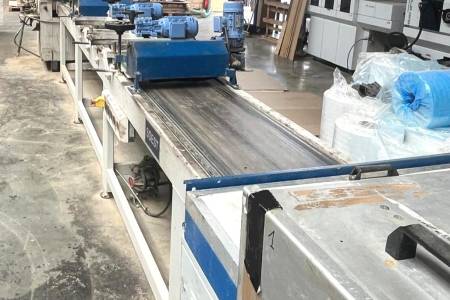 Oil application line SOEST RCL400+VP400 2PB+UV3-400C+PROCHERA SPL1-400C Oil application line SOEST RCL400+VP400 2PB+UV3-400C+PROCHERA SPL1-400C - Thumbnail 2