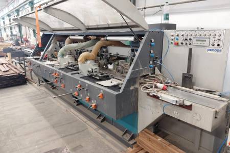 Moulder TOS SVITAVY P23 Moulder TOS SVITAVY P23 - Thumbnail 2