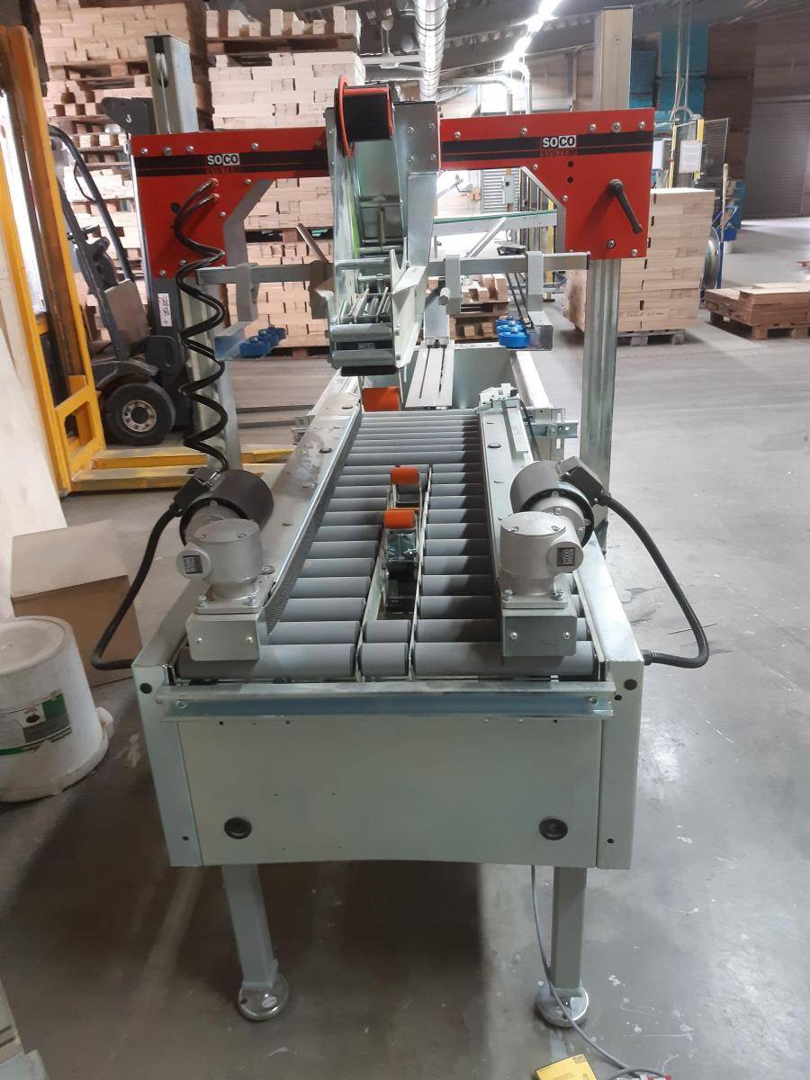 Box folding machine SOCO SYSTEM A/S F-100P + T-402-5-8-7 Box folding machine SOCO SYSTEM A/S F-100P + T-402-5-8-7 - Thumbnail 5