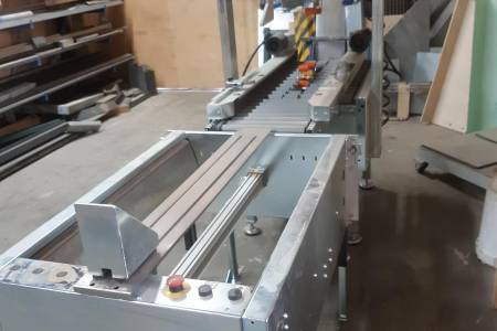 Box folding machine SOCO SYSTEM A/S F-100P + T-402-5-8-7 Box folding machine SOCO SYSTEM A/S F-100P + T-402-5-8-7 - Thumbnail 8
