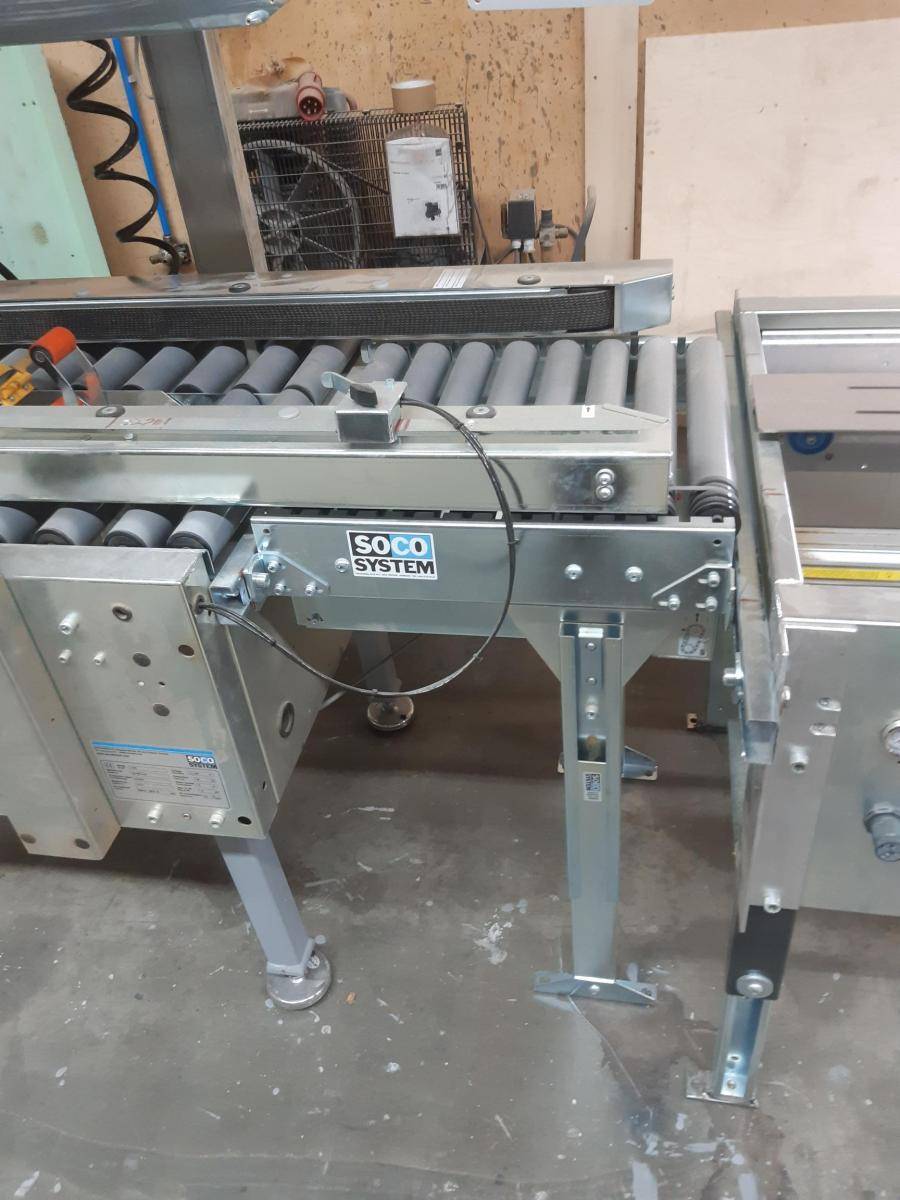 Box folding machine SOCO SYSTEM A/S F-100P + T-402-5-8-7 Box folding machine SOCO SYSTEM A/S F-100P + T-402-5-8-7 - Thumbnail 9