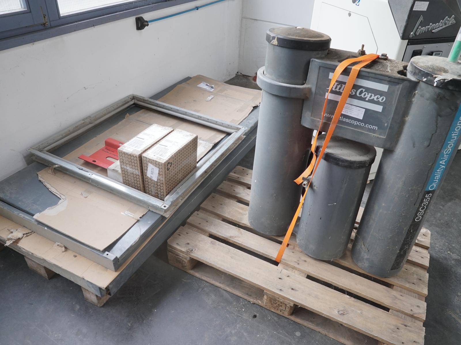 ATLAS COPCO Screw compressor GA 75 VSD buy second-hand