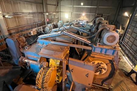 Profiling chipper canter plant LINCK Spaner-Profilieranlage + VK 820 3R 2007 Profiling chipper canter plant LINCK Spaner-Profilieranlage + VK 820 3R 2007 - Thumbnail 18