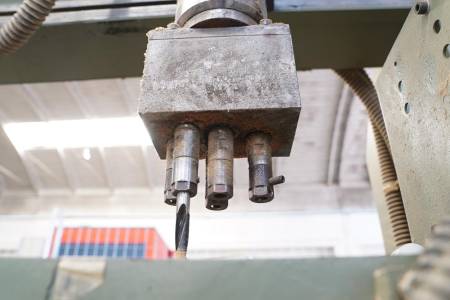 Multi-spindle drilling machine SOENEN HENDRIK N.V. Multi-spindle drilling machine SOENEN HENDRIK N.V. - Thumbnail 10