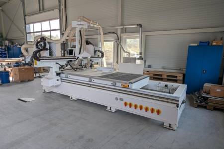 HAUSSER CNC HSR 1330 R HAUSSER CNC HSR 1330 R - Thumbnail 2