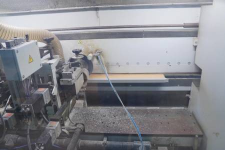 Multi-sided line for format processing and edge banding HOMAG Multi-sided line for format processing and edge banding HOMAG - Thumbnail 49