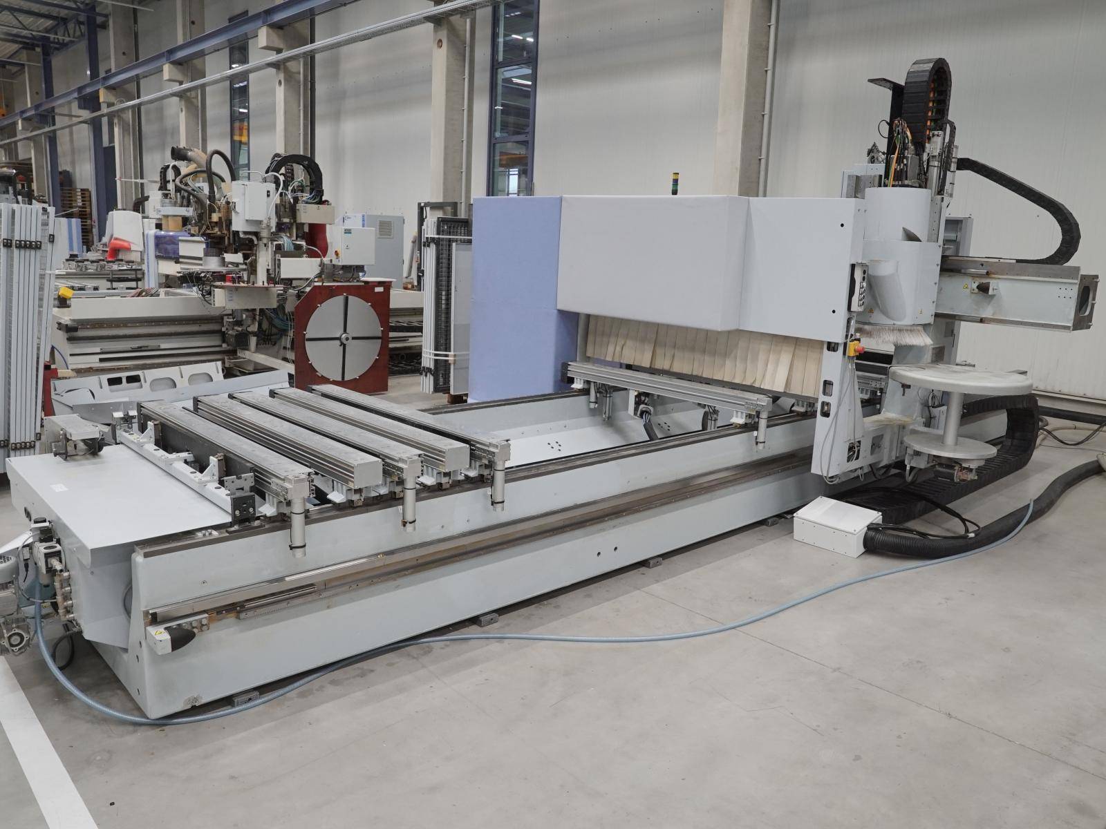 HOMAG CNC router BMG 511 /60/12 K Profi buy second-hand, image size:1600x1200