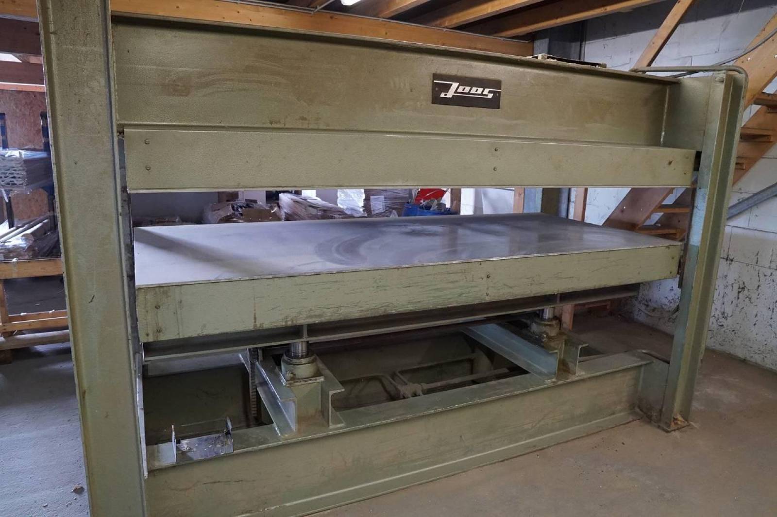 Veneer press Veneer press JOOS buy secondhand