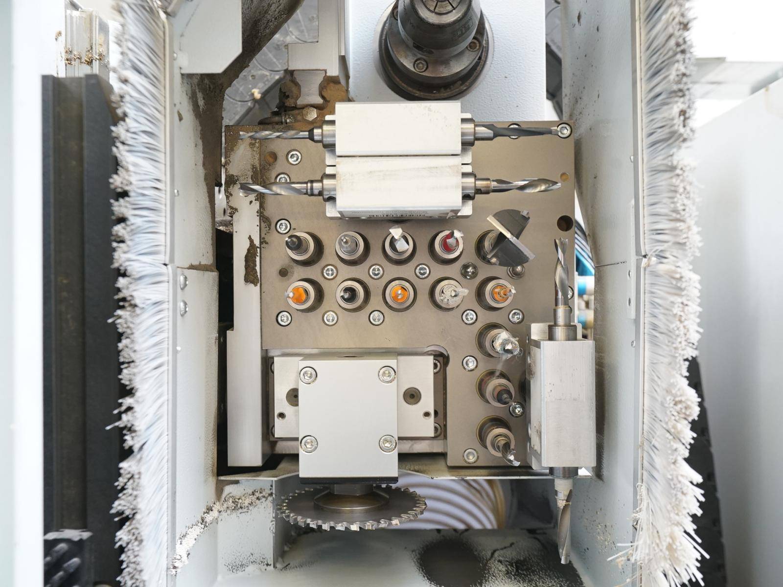 WEEKE Vertical CNC machining centre BHX 055 Optimat buy second-hand