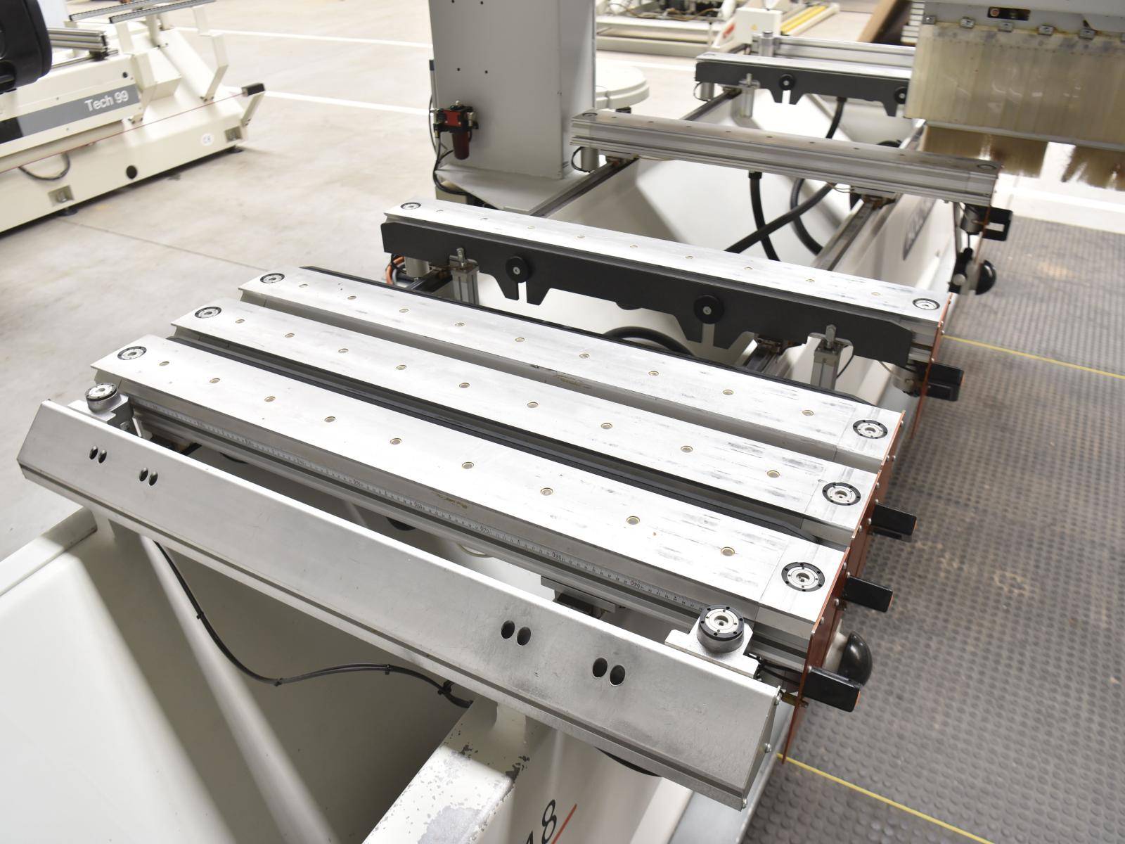 HOLZ-HER CNC-Bearbeitungszentrum EASY-MASTER 7018 320 K gebraucht