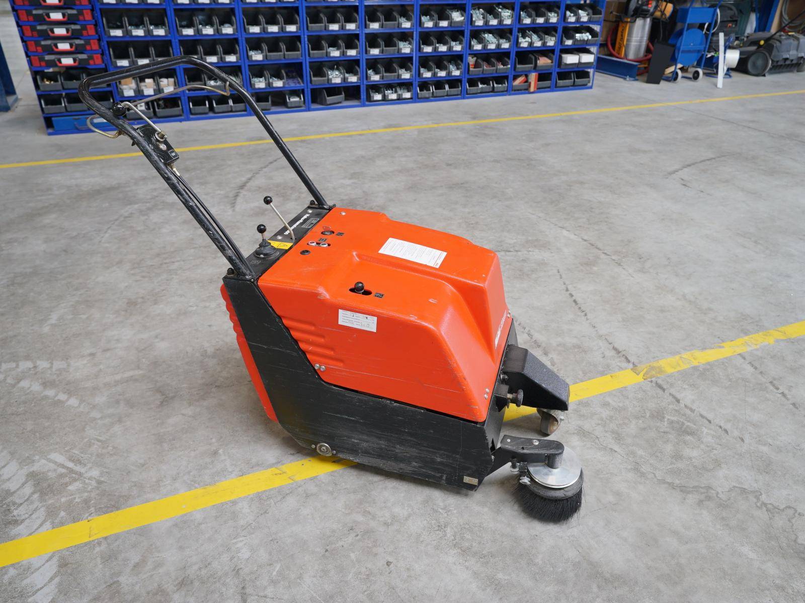 HAKO Sweeper Hamster 600 E buy second-hand