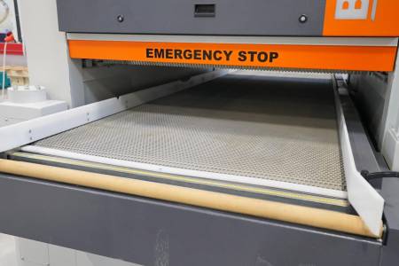 Wide planing machine HOUFEK BULDOG 7 SPB 1350 Wide planing machine HOUFEK BULDOG 7 SPB 1350 - Thumbnail 7