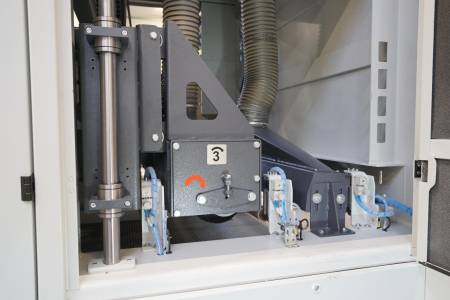 Wide planing machine HOUFEK BULDOG 7 SPB 1350 Wide planing machine HOUFEK BULDOG 7 SPB 1350 - Thumbnail 20