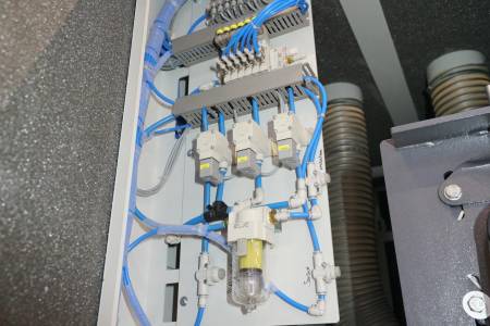 Wide planing machine HOUFEK BULDOG 7 SPB 1350 Wide planing machine HOUFEK BULDOG 7 SPB 1350 - Thumbnail 31