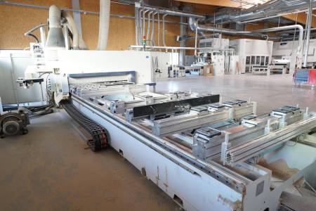 Production line for carcase furniture SCM + Grundner Production line for carcase furniture SCM + Grundner - Thumbnail 6