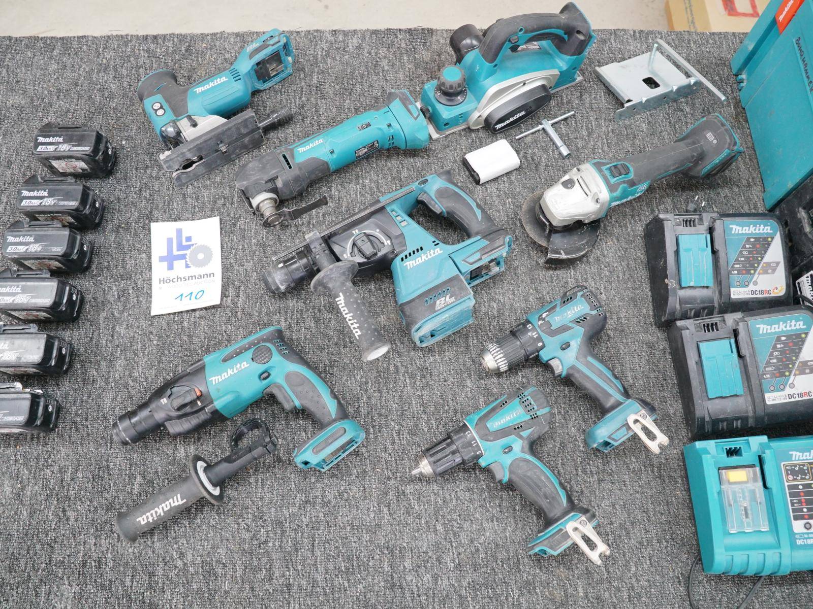 Makita - makita ML185 改 300W 純正ステーレス 投光器 最安値 Amazon.co.jp: マキタ(Makita) フラッシュライト 18V バッテリ