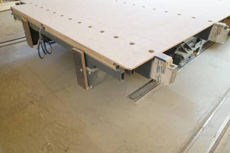 Butterfly turning table WEINMANN Butterfly turning table WEINMANN - Thumbnail 4