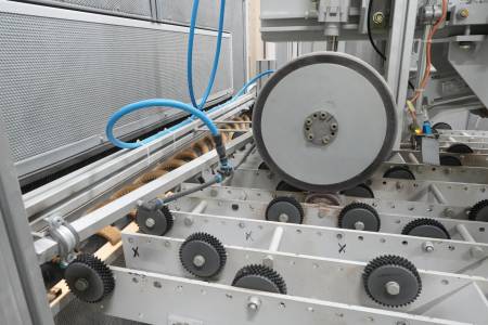 Feed-through ripsaw DIEFFENBACHER Feed-through ripsaw DIEFFENBACHER - Thumbnail 6