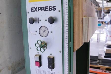 HESS EXPRESS HESS EXPRESS - Thumbnail 4