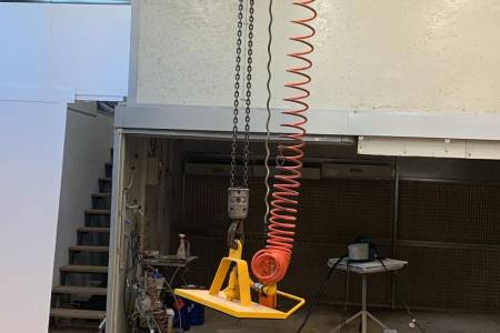 Wall-mounted slewing crane with vacuum lifter DEMAG Wall-mounted slewing crane with vacuum lifter DEMAG - Thumbnail 2