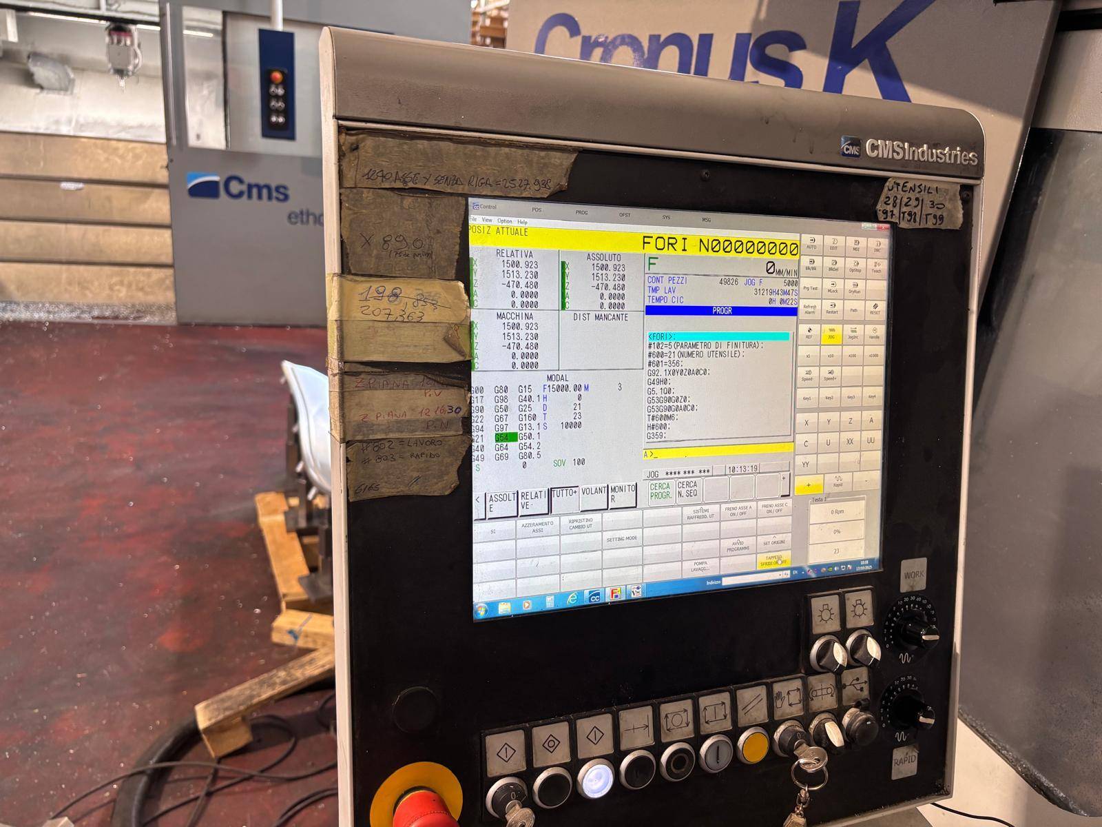 CMS 5-Achs-CNC-Fräsmaschine CRONUS K gebraucht kaufen