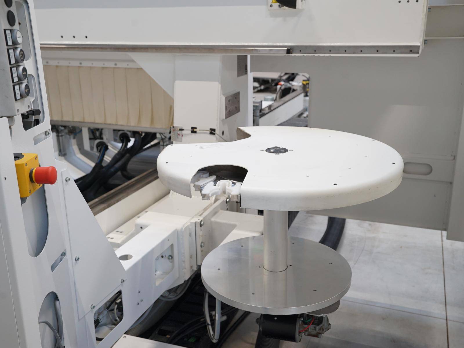 HOMAG CNC router CENTATEQ P -500 PROFI BMG511/60/12/K buy second-hand