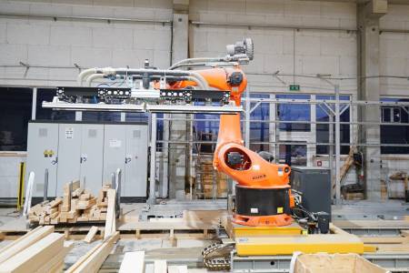 KUKA KR 300 KUKA KR 300 - Image 1
