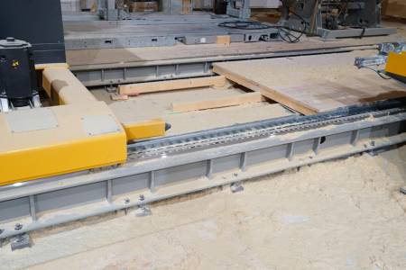 KUKA KR 300 KUKA KR 300 - Thumbnail 15