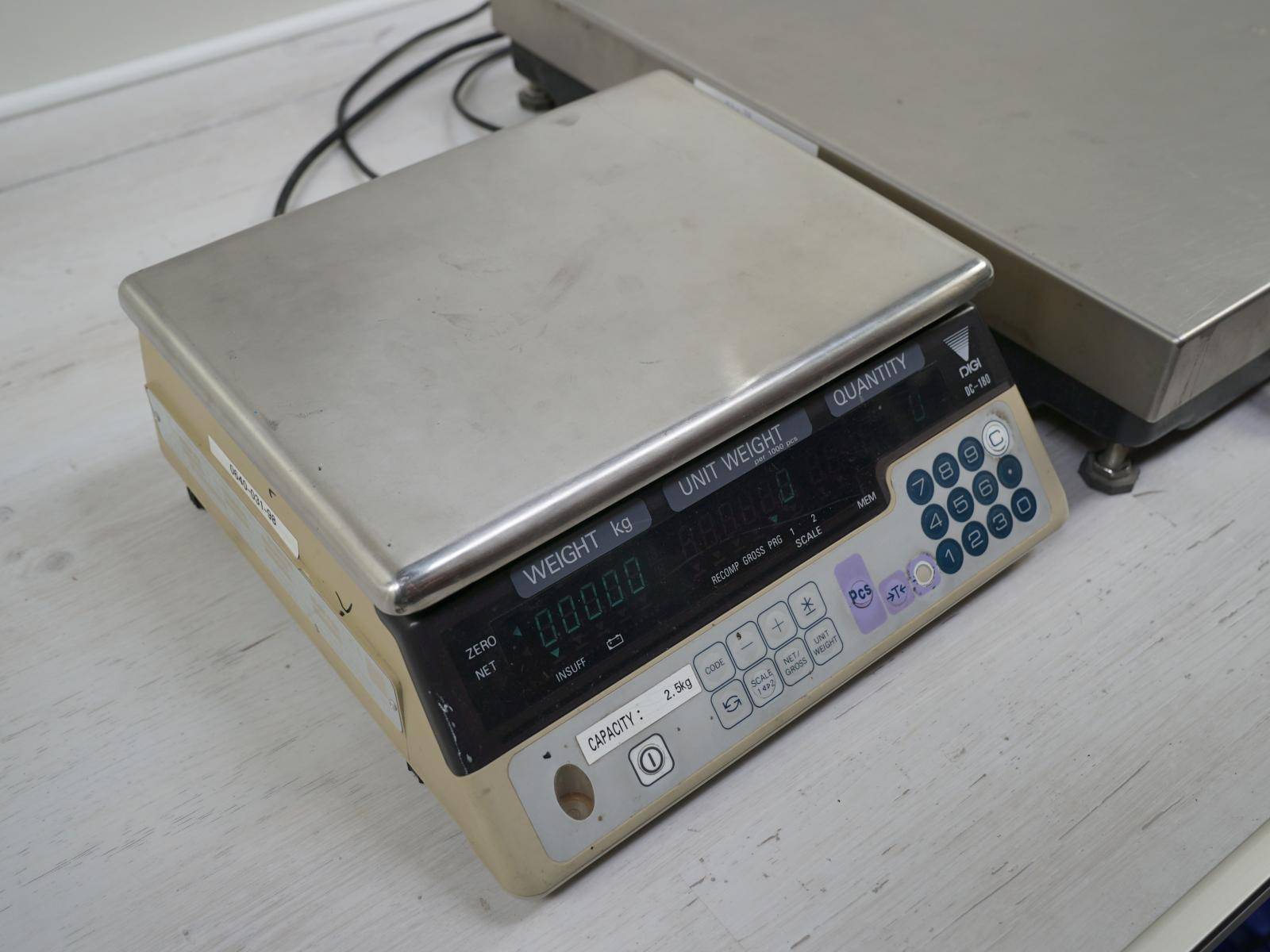 DIGI counting scale DC 180 Koupit použité