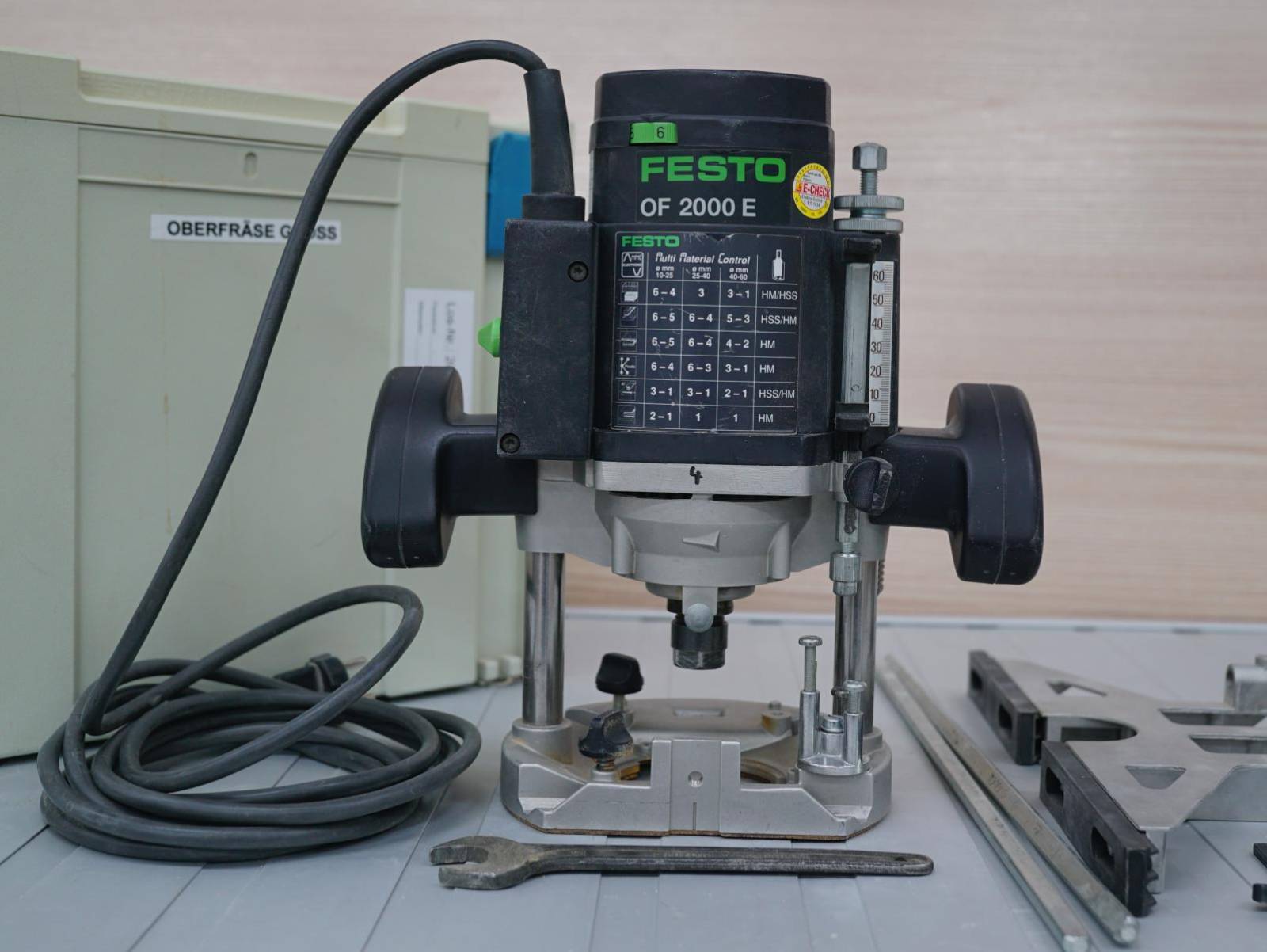 Auction FESTO Hand router OF 2000E